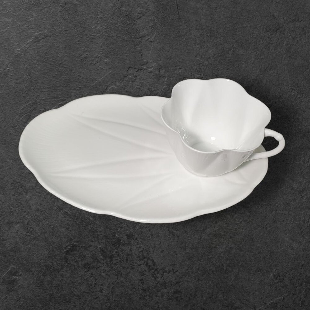 Shelley Regency Dainty White Snack Set Fine Bone China 9 in Oval Plate Flat Cup
